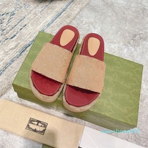Designer-Damen-Slide-Sandalen, Hausschuhe, modische Segeltuchschuhe, italienischer gestrickter Stoff, Schaffell-Plattform-Slipper, Luxus-Sandale, 5 cm Absätze z1
