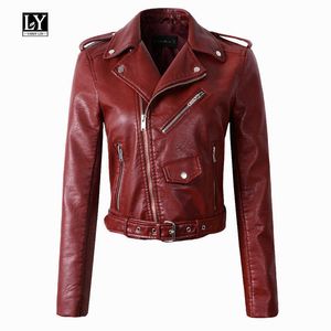 Ly Varey Lin Kvinnor Vin Röd Soft PU Faux Leather Jackor Slim Kort Design Slå ner Collar Motorcykel med bälte Ytterkläder 210526