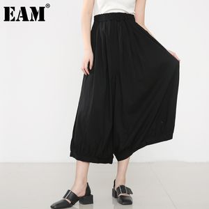 [EAM] Vår sommar hög elastisk midja lösa svarta korta linne bredben byxor kvinnor byxor mode jr01201 210512