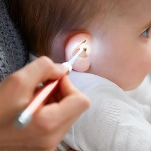 Användbar LED-ficklampa Earpick Baby Ear Cleaner Penlight Spoon Cleaning Ears Curette Light Spoons med endoskop Fri leverans