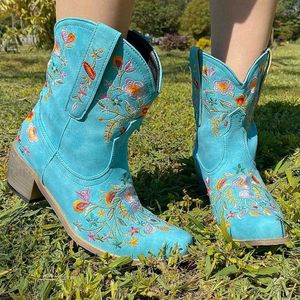 Gigifox Retro Samica Buty Western Buty Drewno Sole Spike Heels Sliped Toe Slip-on Floral Flower Botki Buty Kobieta Buty Plus Rozmiar 48 Y0914