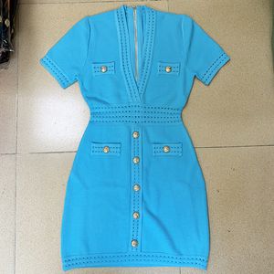 High Quality Women Sky Blue Runway Dresses V Neck Short Sleeve Lion Head Button Sexy Sheath Slim Solid Knitted Milan Dress E24