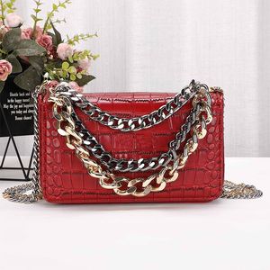 Crocodile pattern chain bag high-quality calfskin with three-color hardware chains luxury women handbags ladies fashion red small square bag lady gift