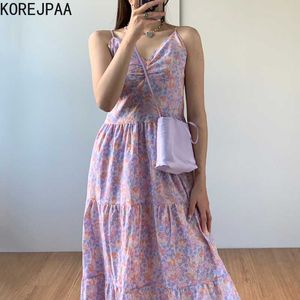 Korjpaa Kvinnor Klänning Sommar Koreansk Fashion Chic Sweet Gentle Floral V-Neck Pläterad Hög Midja Suspender Lång Klänningar Kvinna 210526