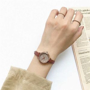 Retro Brown Women Watches Qualities Small Ladies Wristwatches Vintage Leather Bracelet Watch Fashion Brand Female Quartz Clock 211228