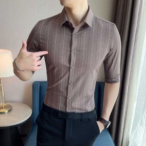 Mode Striped T Shirts Men Slim Fit Business Formal Dress Shirts 3/4 Ärm Social Party Casual Shirt Streetwear Kläder 210527