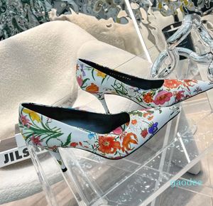 2022 Flower High Heel Sandals Роскошные дизайнерские туфли в стиле женские туфли для стиля
