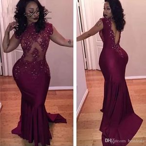 Burgundia Prom Evening Dresses African Girls Plus Size Lace Aplikacje Zroszony Sexy Backless Mermaid Party Okazje Suknie Młodzieżowe Uszkodzenia