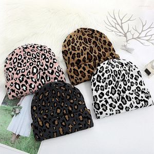 Feanie/crânio Caps de inverno Prinha de leopardo quente Chapéu de malha de malha de melão cúpula curvada cúpula/crânio elob22