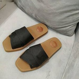 Kadınlar odunsu katırlar fflat terlik deis bayan yazı kumaş açık deri taban slayt sandal boyutu 35-42 mkj54688