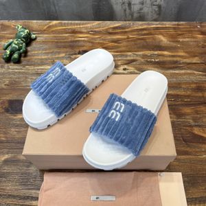Terry Cloth Slides Designer Sandals Women Slippers Comfort Plush Falt beach Fashion Classic Summer Casual Sandal Size 35-42