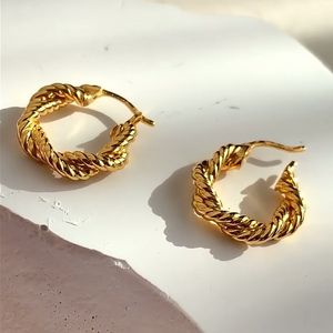 Western Style S925 Silver Hemp Rope Ear Hoop Retro Gold Plated Body Earring smycken för kvinnor och flickor