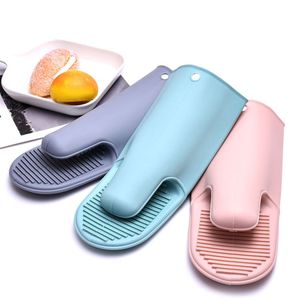 Microwave High Temperature Resistant Oven Mitts Heat Resistant Non-Slip BBQ Grill Barbecue Silicone Glove Pot Holder Anti-Hot Roaster Gloves Kitchen Tools ZL0829