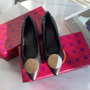 Appartements Peu Profonds achat en gros de 2022 Color Match Sandals Femmes Pumps Point Point