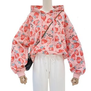 Spring outono fino rosa doce estilo feminino capuz casual moletom solto harajuku impressão leite morango pulôver fêmea 220815