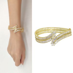 Manschettarmband armband för kvinnor fulla av stenkristall lyx mode punk guld färg indisk charm smycken indiska smycken vänskap grossist flickor gåvor