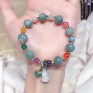 Nya lyxiga smycken Retro Fashion Ladies Armband Natural Jadeite Chalcedony Beads Green Gourd Exquisite Beautiful Pendant Armband Ethnic Style Charm