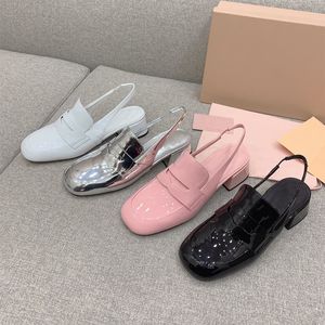 Lady Sandals Women 2022 High Heels Shoes 슬리퍼 Sandalias Mujer Loafers Flats 신발 디자이너 슬링 백 노새 특허 가죽