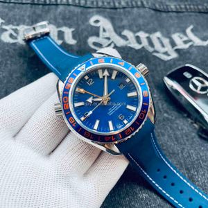 Luxury Mens Watches James Bond 007 600m Limited Edition Ceramic Bezel Automatisk Watch Design Dive Wholesale