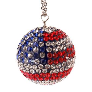 Interiördekorationer Bling Diamond Crystal Ball Car Pendant Creative Auto Decoration Bakvy Mirror Ornament Hängande ornamentinterior