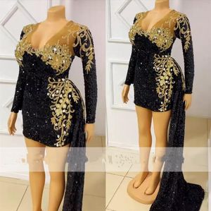 Sexy Short Black Homecoming Dresses Illusion V Neck Long Sleeves Gold Lace Appliques Sheath Sequined Custom Party Graduation Formal Prom Tail Gowns 403