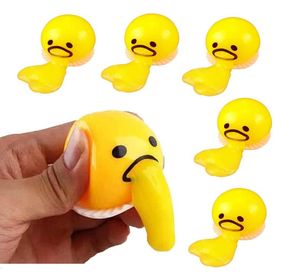 Decompressione Puking Ball Toy Vomito Tuorlo d'uovo Stress Balls Sucking Pigro Slime Ansia Sollievo Stress Giallo Con scatola al minuto