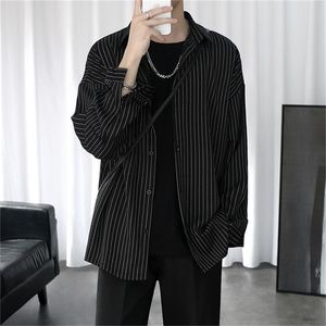 Paski Koszula Kurtka Mężczyźni Kobiety Hong Kong Styl Japoński Dorywczo Oversize Trend Black Unisex Gothic Długi rękaw Koszula Jesienne Topy 220401