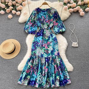 Women Blue Print Vacation Party Dress Round Neck Short Sleeve New Lady Sexy Fashion Temperament Summer 2022