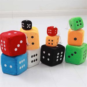 Curto Pelúcia Número Dado Auxílios Educacionais Comprimento Lateral10cm Brinquedos Macios Adereços de Jogo Carta Dado Adsorvível Brinquedo de Pelúcia