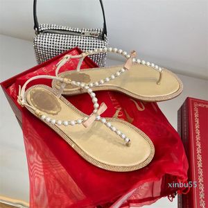 Summer Evening Sandals Buty dla kobiet Flip Flop Pearl Comfort Walking Lady Designer Pantofle Slides EU35-42