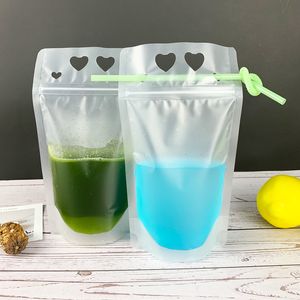 17oz Heart-shaped Clear Drink Pouches Bags Water bottles frosted Zipper Stand-up Plastic Drinking Bag with straw and holder Reclosable Heat-Proof