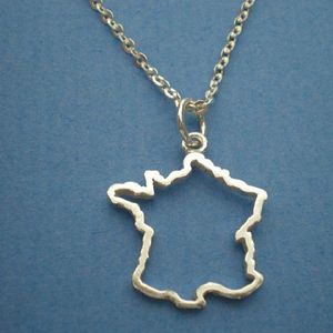 10PCS Tiny Country Map France Necklace Charm Pendant Simple Hollow Outline European Pride French Paris Map Necklaces for Souvenir Gifts