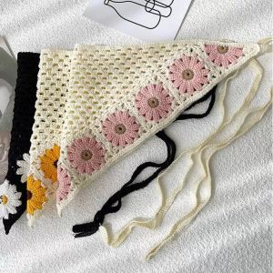 Headband Pastoral Chrysanthemum Turban Hand Crocheted Headscarf Hand-woven Triangle Towel Handmade Headband Hand-knitted Headwear Hair Accessories