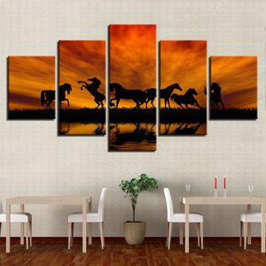 Oprawione obrazy Unframed obrazy HD 3D Dekoracyjne obrazy Wodoodporne malarstwo płótna Sunset koń 5-stawowy splicing sztuka ścienna wiszące malowanie hurtowe zwyczaj