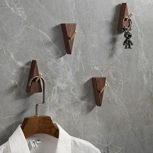 Hooks & Rails Key Holder Wall For Hanging Solid Wood Coat Hook Creative Triangle Shape Bags Clothes Hanger Room DecorationHooks