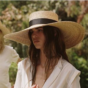 Kadınlar için büyük ağzına kadar hasır şapkalar yaz büyük boy plaj şapkası UV koruma güneş şapkası toptan 220519