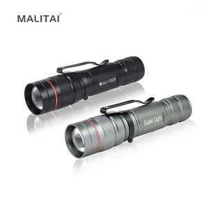 Bärbara Utomhuslampor Q5 Kraftfull LED Torch Flash Light Zoomable Lanterna Camping Fiske Natt