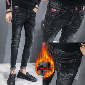 Autumn Winter Thermal Men's Jeans Trendy Korean Plus Velvet Youth Slim Pencil Feet Casual Skinny Jeans Men Long Pants 201128