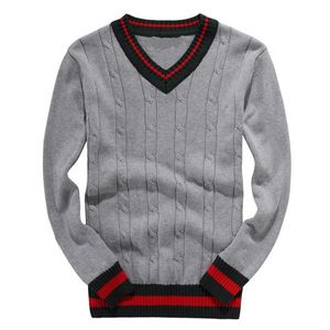 Wysokiej jakości 2022 NOWOŚĆ SWEATER Luksusowy swetr Sweter Mężczyźni Mężczyźni Casualna koszula w dekolcie A jesienna zima szczupła dopasowanie Męskie Swatery dzianiny rozmiar M-2xl