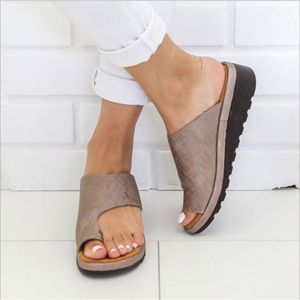 Sandálias femininas salto plano tamanho grande 22.526.5cm de verão de verão grossa grossa grossa de dedos externos sandálias de meio arrasto feminino y200106