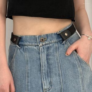 Bälten Kvinnor Invisible Belt Simple Designer Pu Leather Seamless Justerbar kvinnlig jeansbyxor utan knapp icke-porösa bältesbelts Emel22