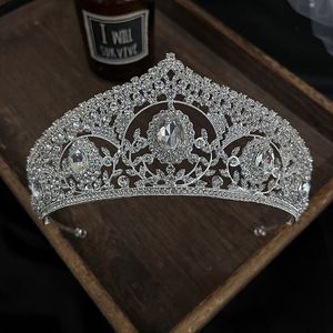 Designer Krone Lady Mode Luxus Hochzeit Kopfbedeckung Legierung Kopfschmuck Brautzubehör 072840