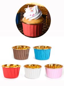 Cupcake Cupcake Fodere per muffin in lamina d'oro usa e getta Carta da forno Cup Souffle Pudding Ramekin Holders for Party PHJK2203