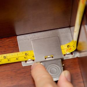 Wielofunkcyjna praktyczna taśma pomiar locator narzędzia domowe klip ręczny przenośny trwały linijka miary nowa