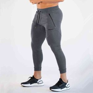 New Joggers Sweetpants Men calça skinny academia academia de fitness pista de fitness trackpantes de algodão masculino calças de lápis esportivo G220713