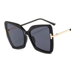 Markendesignerin T Sonnenbrille 2022 Neue übergroße quadratische Frauen Sonnenbrille weibliche große Rahmen farbenfrohe Farben FP