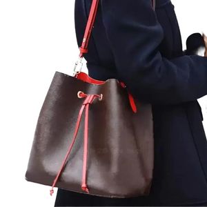 Luxury Designer Tote Womens Handbags Purses Drawstring Bag Leather Shoulder Bags Crossbody Bags Purse Ladies Belt Wallets Messenger 44023/44020/44021/44022/44887