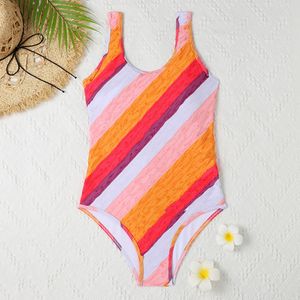 Swimsuit damski bikini seksowny projektant Rainbow Orange Swimsuit plus wyściełane pływanie solidne rajstopy basen kombinezonu 41421