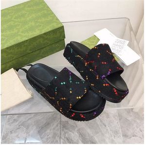 2022 Designers Slippers Fashion Thick bottom Sandals Letter Embroidery Slides lady Platform Wedges Sandal Beach High heel Size 35-40