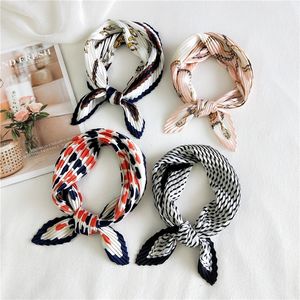 50*50cm pequeno lenço de seda quadrado moda crinkle enrugamento cetim pescoço cachecóis senhora plissado floral femme xale bandana lenço 220516